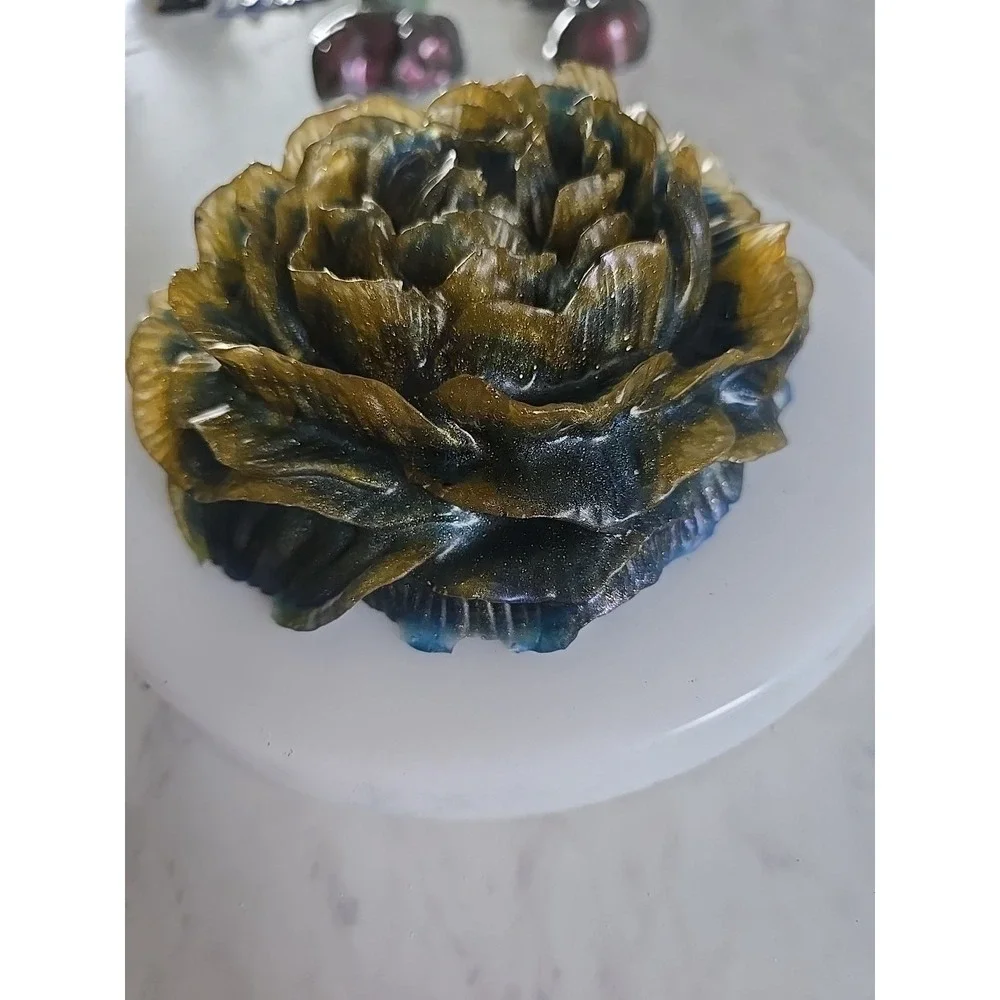 Handmade Resin Flower Gold Blue Gift Decoration   ‎  603
